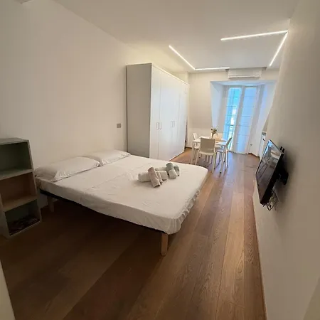 Appartamento La Mombellina Oltre Holidays